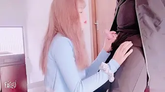 小辣椒的户外挑战，时尚芭莎、萌萌哒萝莉，穿搭有范儿，内裤一撩，在楼道就啪啪，穿衣做爱超有感觉！