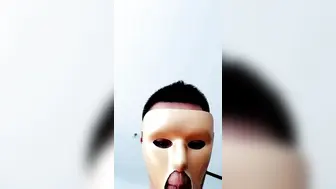无毛白虎小萝莉被大哥玩弄调教【上篇】眼罩骨头丝袜小乳夹给小骚逼安排上，淫声荡语口交大鸡巴，肛塞跳蛋爆草抽插