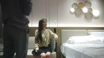 【哥现在只是个传说】00后大圈美女，仙丹加持，灵魂肉体激情碰撞