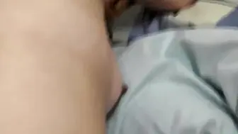 反差母狗 床上超淫荡被干还要看画面