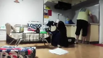 【绿帽淫妻】大哥出车不在家，嫂子不穿内裤勾引弟弟