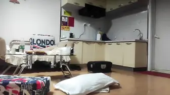 【绿帽淫妻】大哥出车不在家，嫂子不穿内裤勾引弟弟