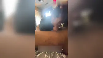 【网爆泄密-亚裔少妇出轨黑人】吃黑鸡巴满嘴唾液拉丝，深喉内射