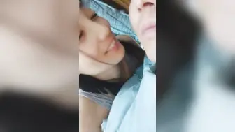 敏感体质肉鲍嫩妹，深插高潮喷水颤抖，添足诱惑十足