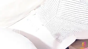 【纯欲女神】完美露脸 主动榨精粉嫩骚穴完美迎合肉棒抽插不停 #揉月  #口交 #足交  #后入  #骑乘